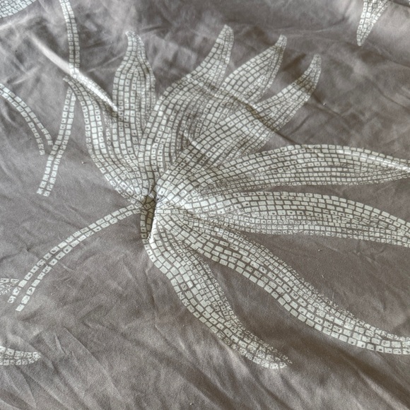 Palm Comforter Set - Picture 3 of 8